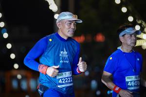 BIB: 202, 42222, 46015
                            <button type="button" onclick="openModal(15703870)" class="btn btn-primary btn-sm float-right btn-popup" data-toggle="modal" data-target=".modal-high-quality">
                        <i class="fas fa-shopping-cart"></i> Add to Cart
                    </button>
                                            <button type="button" onclick="isThisMe(15703870, true)" class="btn btn-success btn-sm float-right btn-popup btn-isme hidden" data-toggle="tooltip" data-placement="bottom" title="นี่คือรูปของคุณใช่ไหม คลิกที่นี่เพื่อเอาเข้าอัลบั้ม">
                        <i class="fas fa-plus"></i> Add to album
                    </button>
                    <button type="button" onclick="isThisMe(15703870, false)" class="btn btn-warning btn-sm float-right btn-popup btn-isnotme hidden">
                        <i class="fas fa-ban"></i> Remove from album
                    </button>